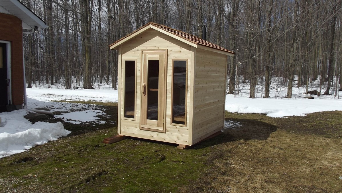 6x7 White Cedar Prefab Cabin Sauna With Windows