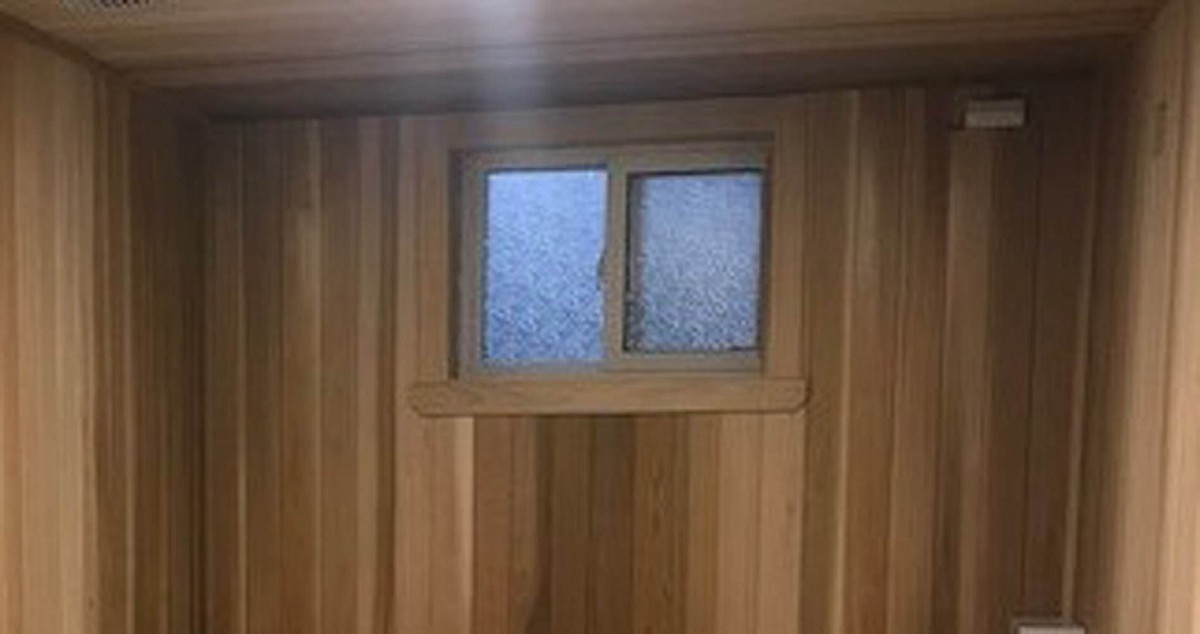 Exterior window in sauna