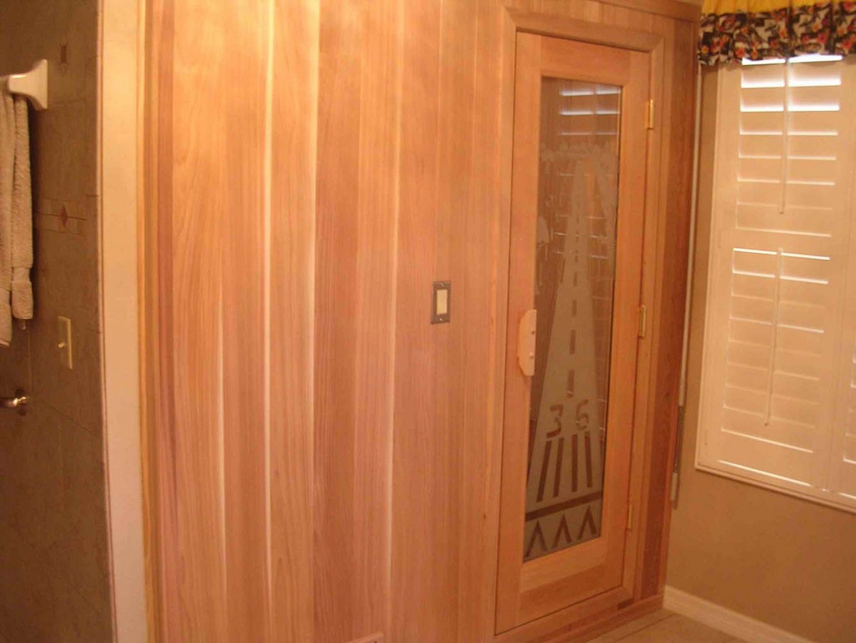 Indoor sauna