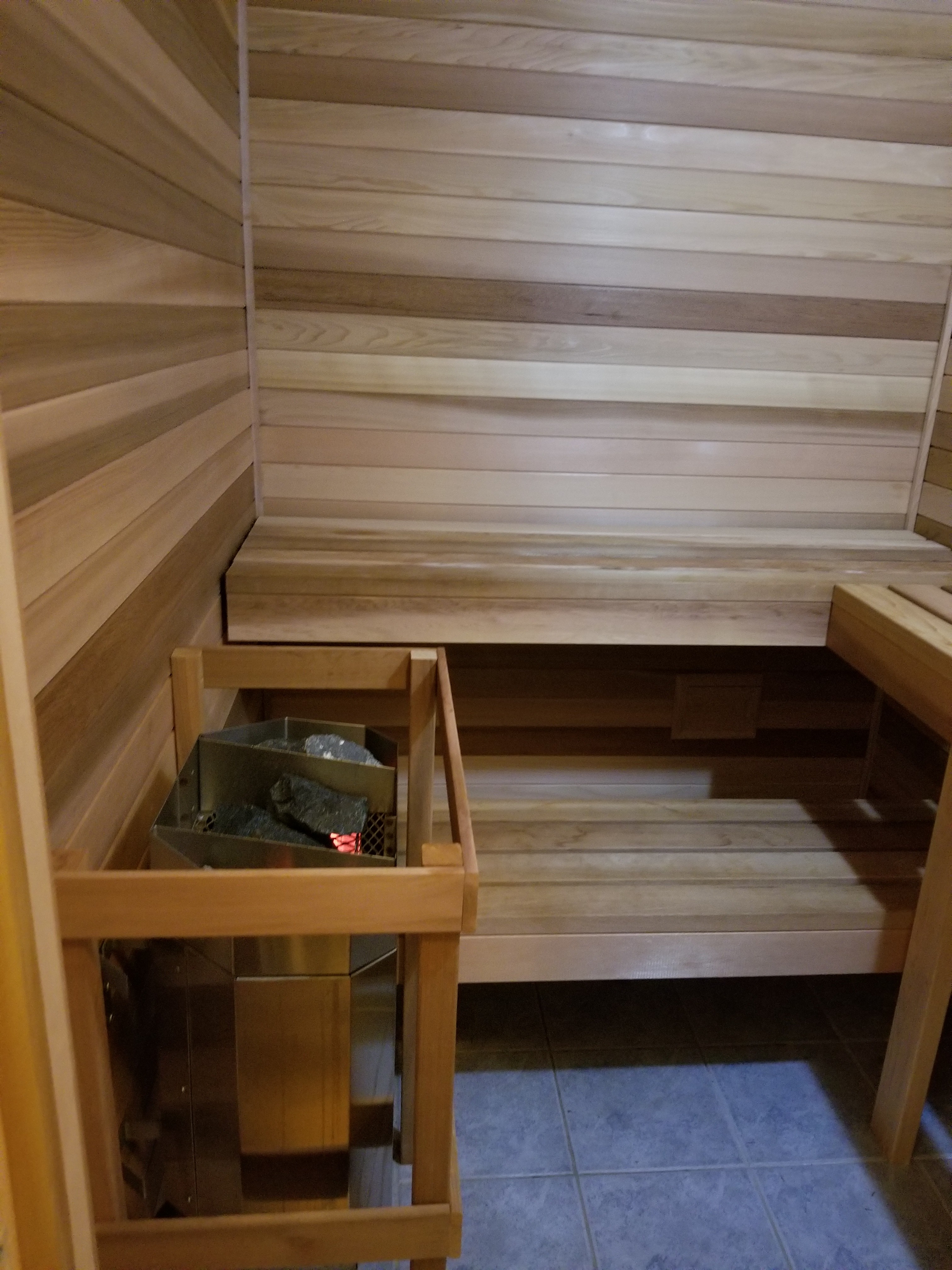 indoor home sauna with electric sauna heater